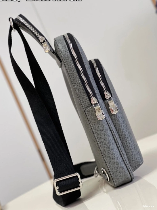 Avenue LOUIS Slingbag VUITTON NM-31*20*7CM 0716